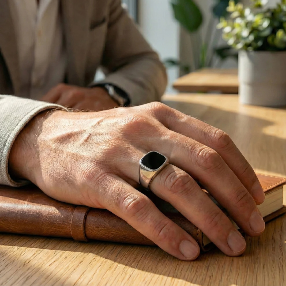 NOCTIS RING SILVER